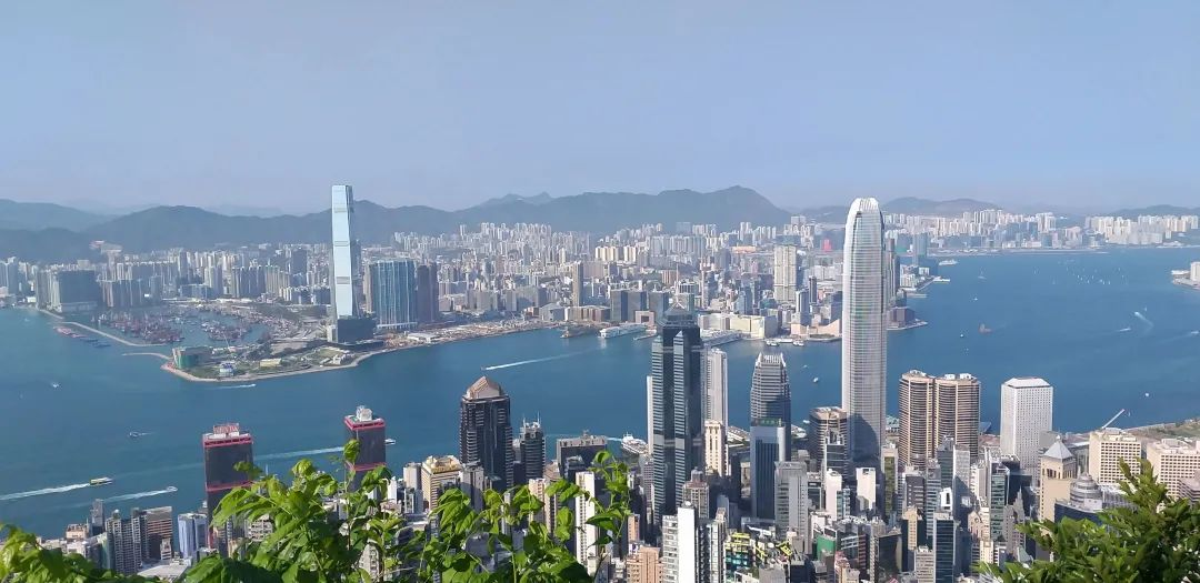 雙非本科，去香港還是英國(guó)讀研究生更好？